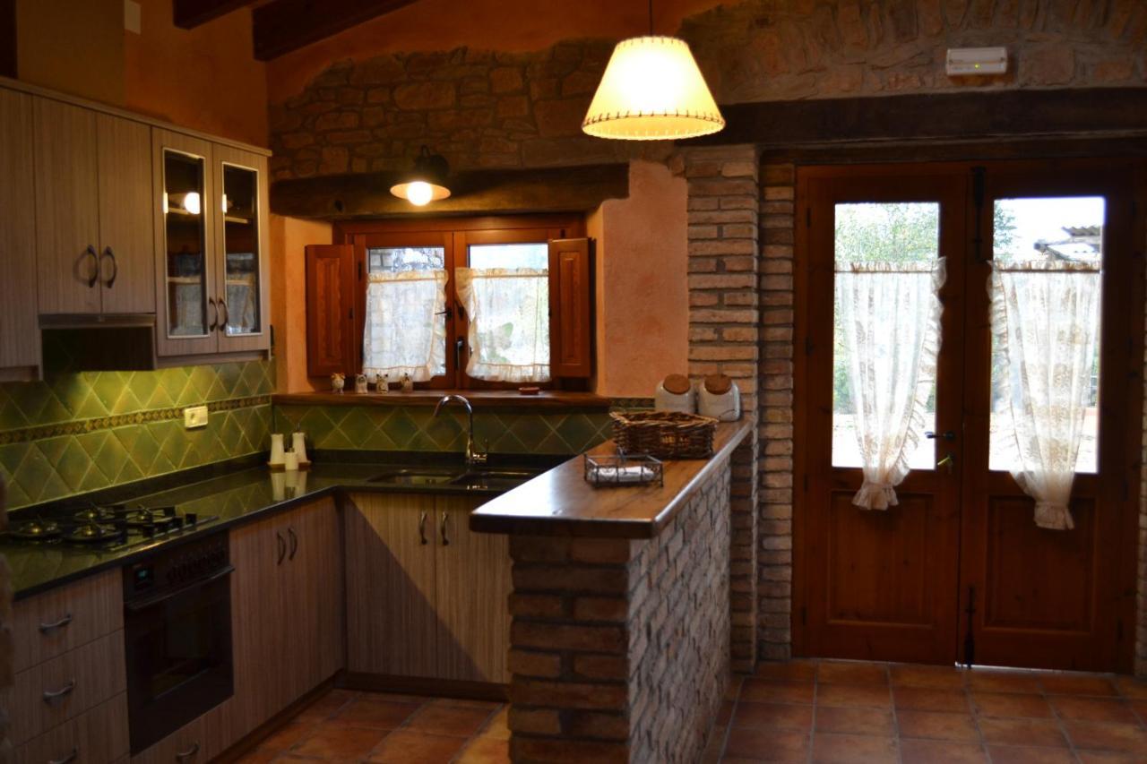 Country House El Permanyer Olost Exteriör bild