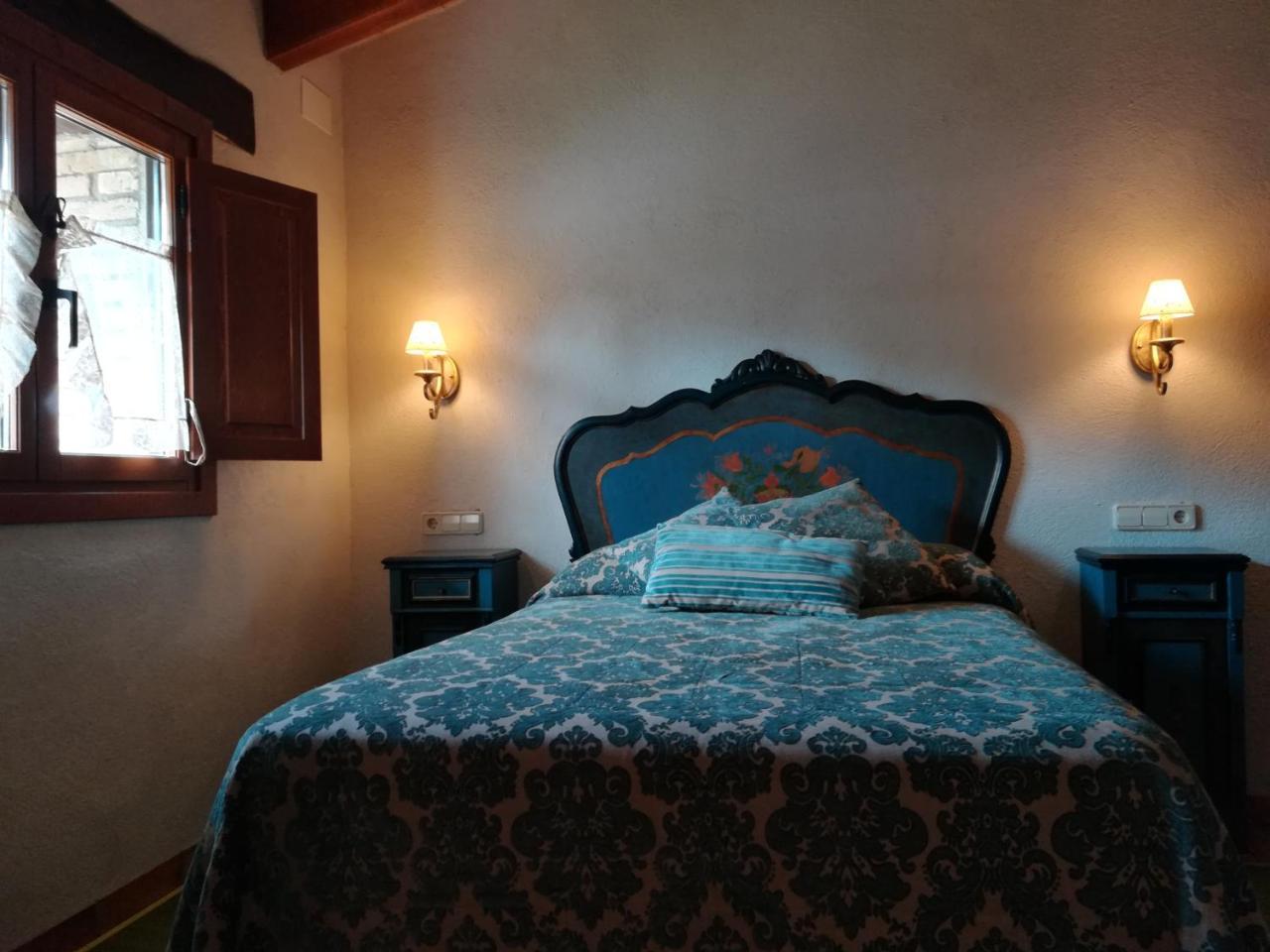 Country House El Permanyer Olost Exteriör bild